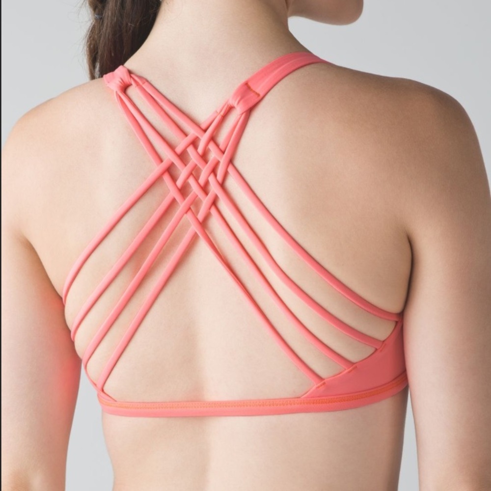 Lululemon free to be bra
